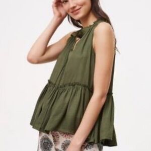 Olive Green LOFT Sleeveless Women's Top New Preppy size S